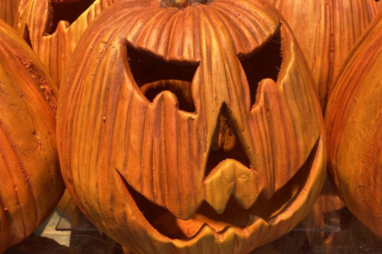 Dellenteam: Halloween Symbolbild von Kürbisgesicht